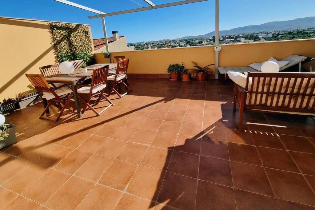 Апартаменты Precioso Atico Con Terraza Беникарло Экстерьер фото